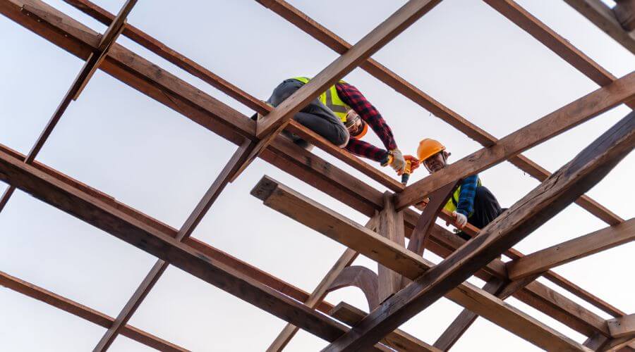 Professional residential roofers in Kokomo, IN